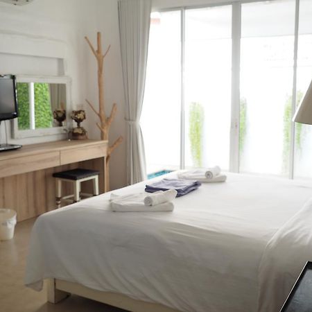 Costa Village Pool Villa Джомтьен Экстерьер фото